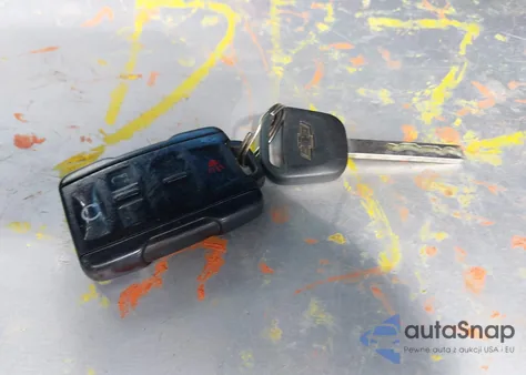 2014 Chevrolet Silverado 1500 1Lt из США, поврежденный, VIN 1GCRCREC6EZ379241